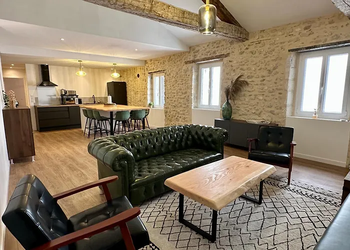 Le Loft Du Cloitre - Parking - Clim