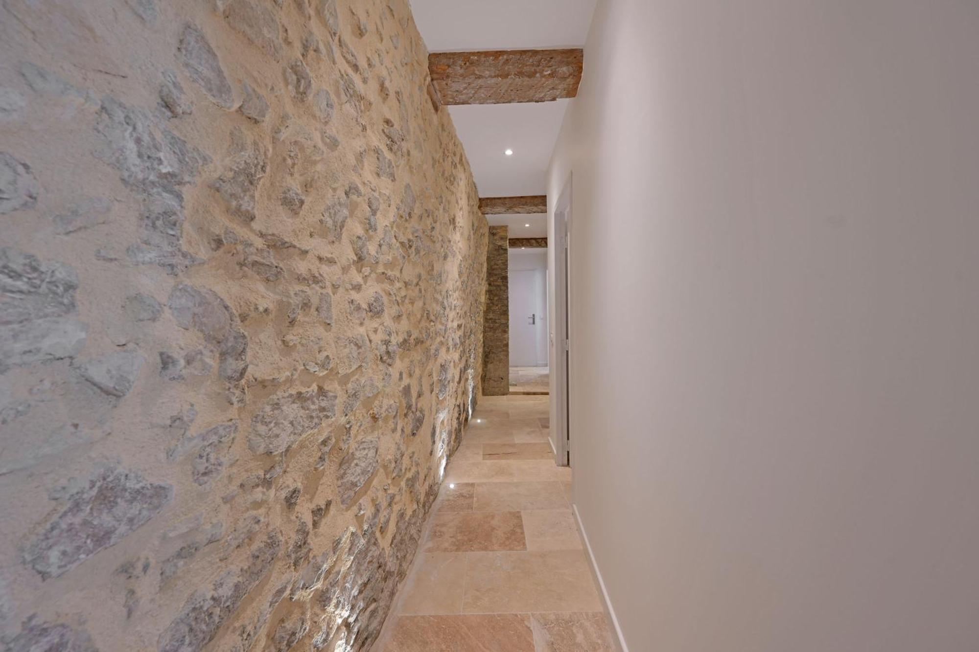 Apartment Le Loft Du Cloitre - Parking - Clim